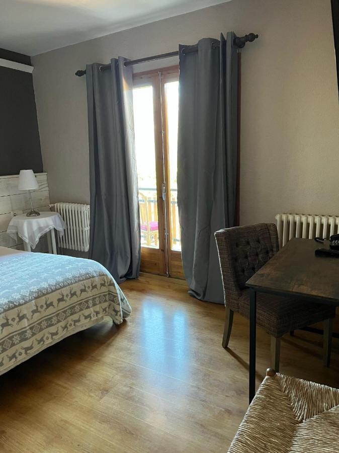 Hostal Pedraforca Saldés Exteriér fotografie
