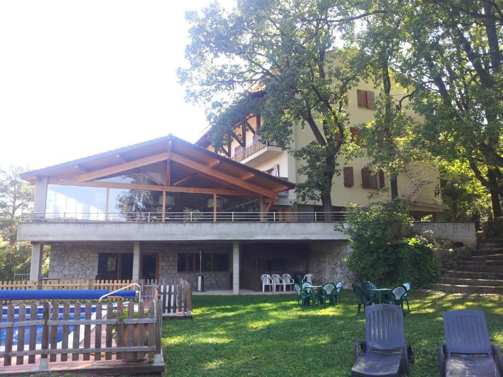 Hostal Pedraforca Saldés Exteriér fotografie